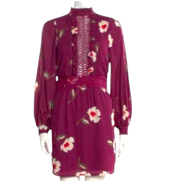 We are Kindred Floral Long Sleeve Dress size 4 - Picture 4 of 11